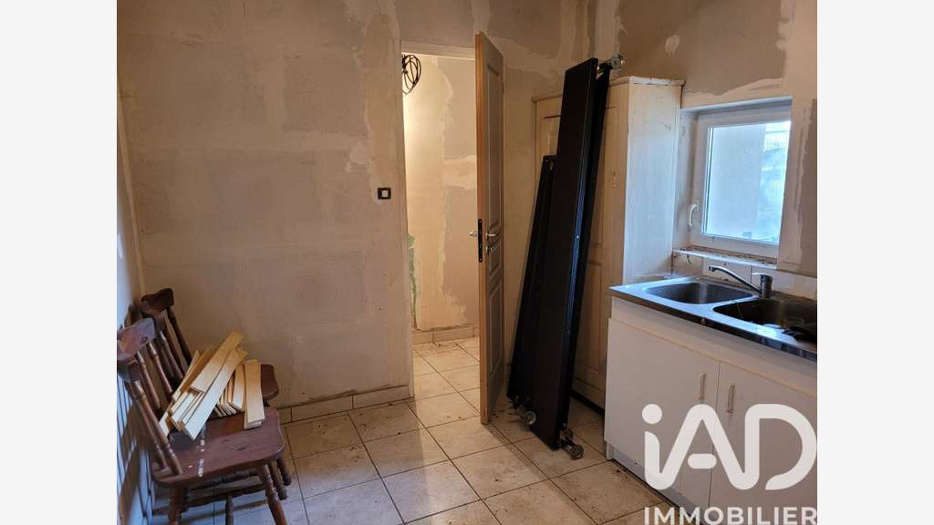 Vente Loft/atelier de 100m² à Toulon-sur-Arroux