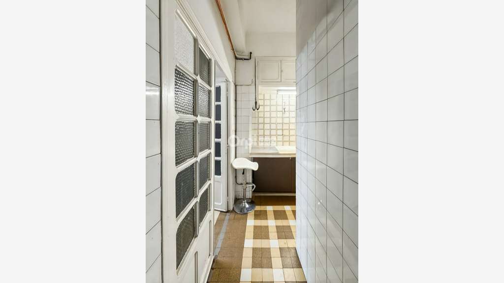 AV local commercial 50m² empl N°1 Marseille 13007
