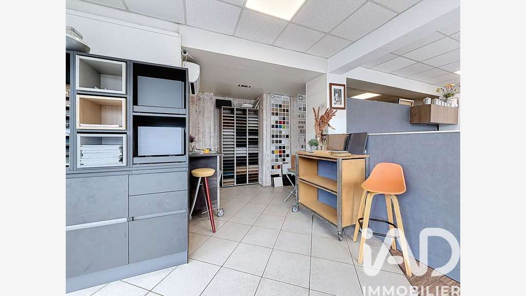 Vente immeuble à usage mixte à Villeneuve-le-Roi