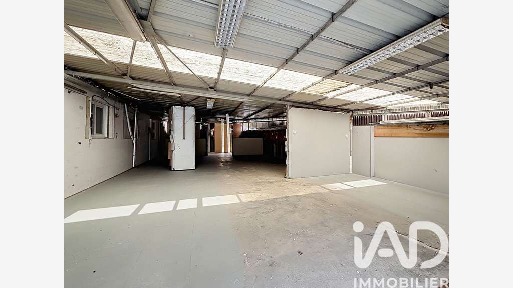 Vente immeuble à usage mixte à Villeneuve-le-Roi