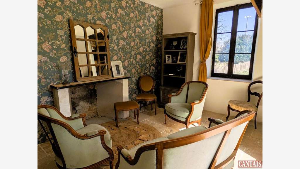 Vente immeuble 300m² pôle touristique dynamique 40