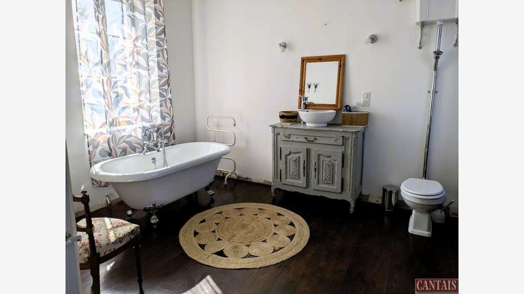 Vente immeuble 300m² pôle touristique dynamique 40
