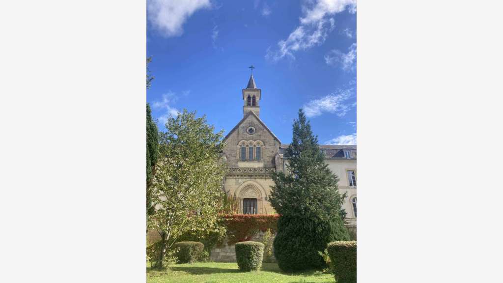 Reprise ancien couvent de 3410m² à Saint Saulge