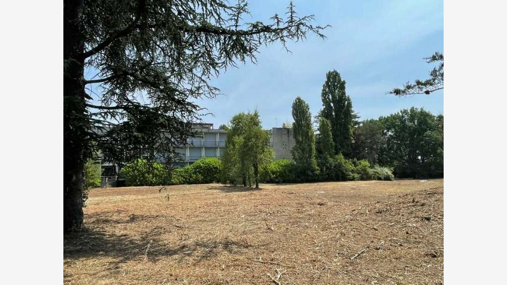 A vendre propriété idéal hôtel 5 ***** dept Sarthe