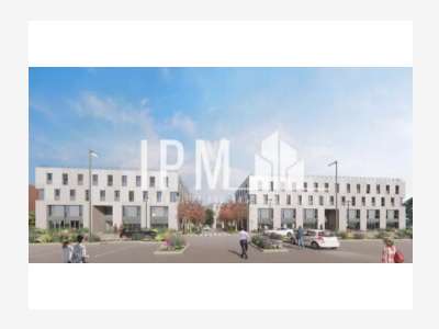 A vendre immeuble bureaux 1.919m² à Gardanne