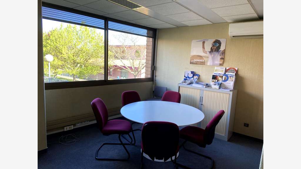 Vente immeuble de bureaux 913m² à Foulayronnes