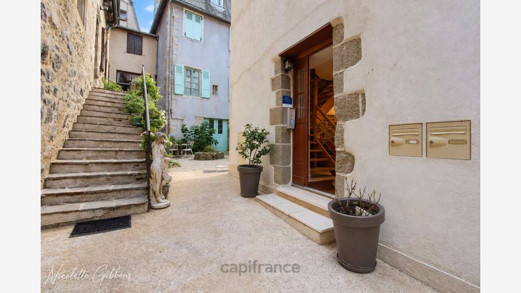 Immeuble de rapport à Beaulieu-sur-Dordogne