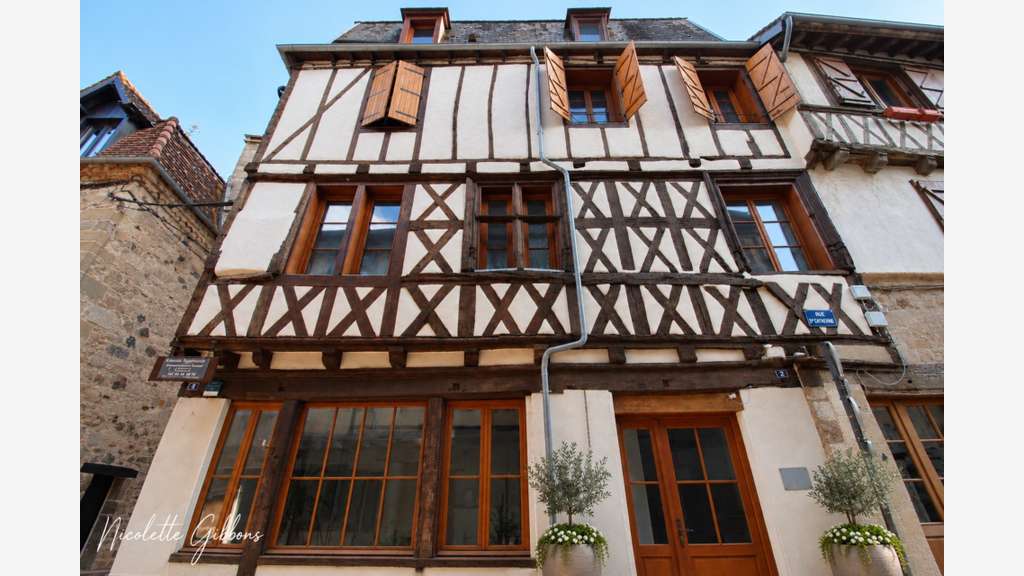 Immeuble de rapport à Beaulieu-sur-Dordogne