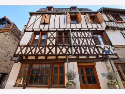 Immeuble de rapport à Beaulieu-sur-Dordogne