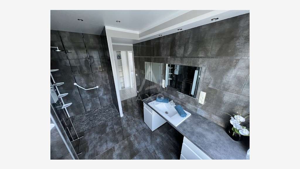 A vendre résidence de 550m² à Barbotan-les-Thermes