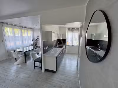 À proximité immédiate de Barbotan-les-Thermes et à