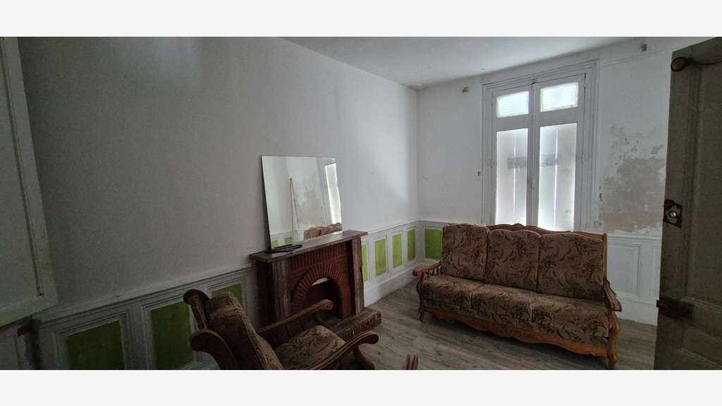 Ensemble immobilier à réhabiliter à Dieppe