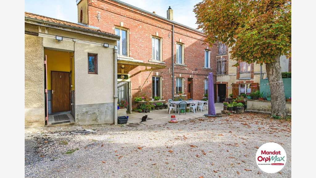 Vente immeuble de 2755m² proche centre Épernay