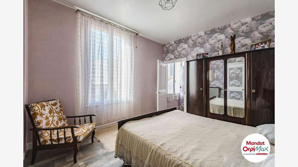 Vente immeuble de 2755m² proche centre Épernay