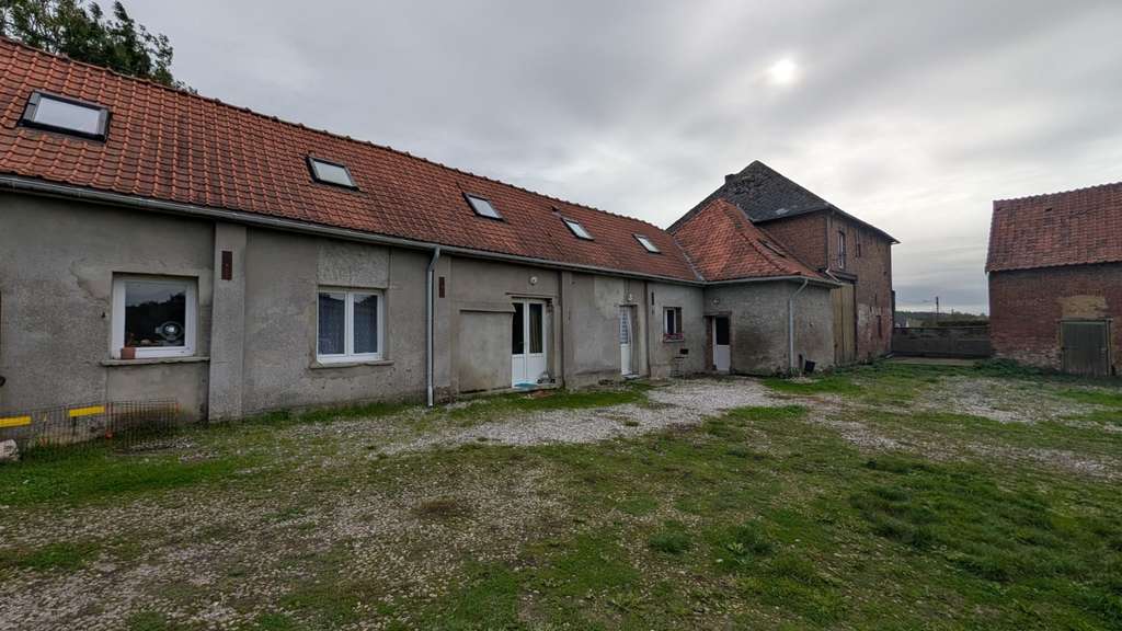 Vente ensemble immobilier à Fauquembergues