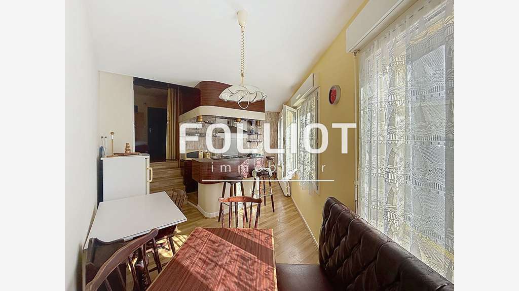 Immeuble à vendre vue mer à Granville 