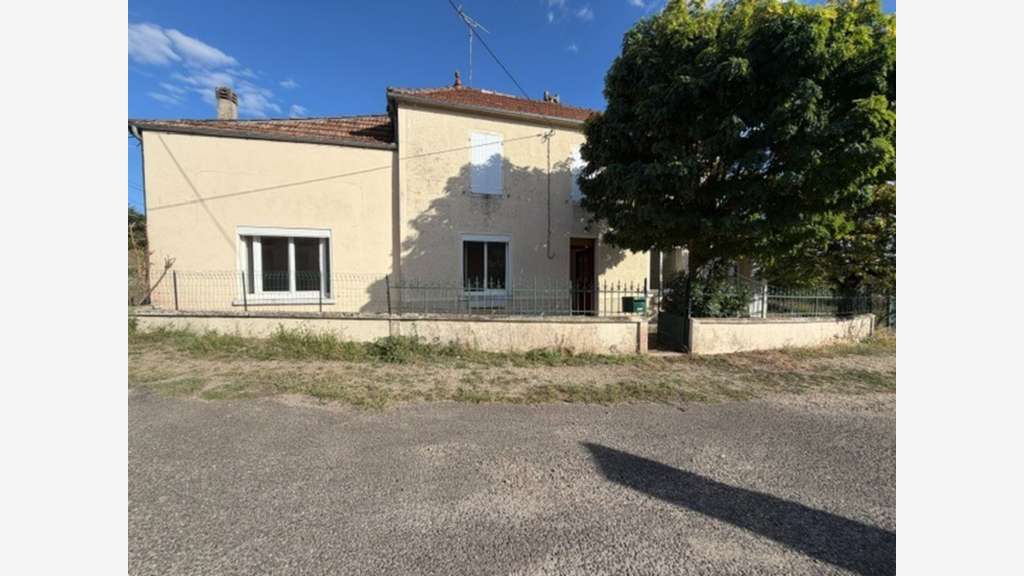 Immeuble 217m² à vendre à Lamothe Landerron (33)