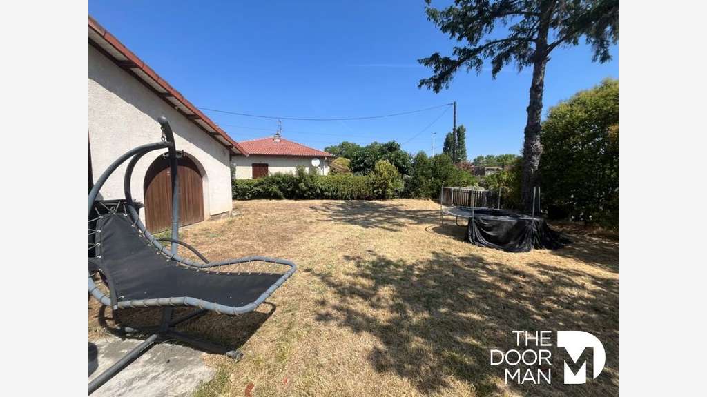 Vente immeuble de 171m² à Lespinasse 31150