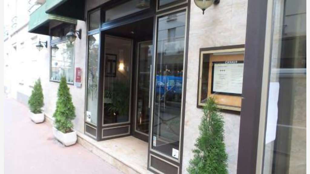 Bel hôtel particulier à vendre Levallois Perret