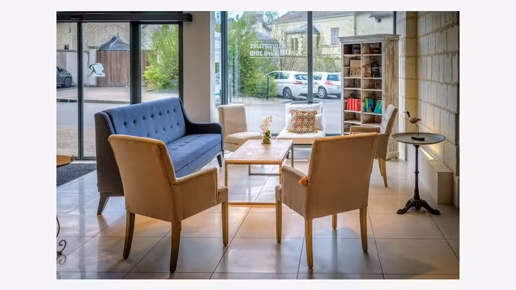 Immeuble de rapport bail neuf à vendre à Loudun 