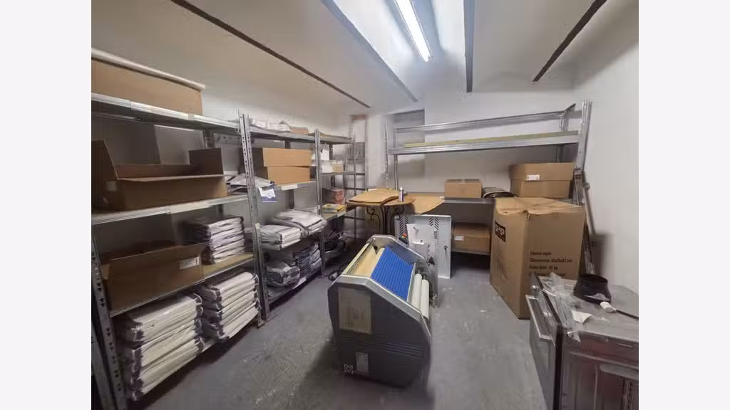 Vd ensemble immo boulangerie + appartement 13003