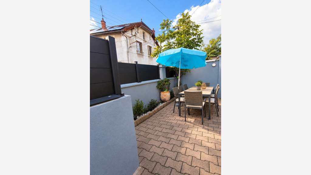 NEVERS - IMMEUBLE DE RAPPORT ~340 m² | 3 