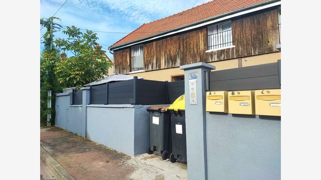 NEVERS - IMMEUBLE DE RAPPORT ~340 m² | 3 