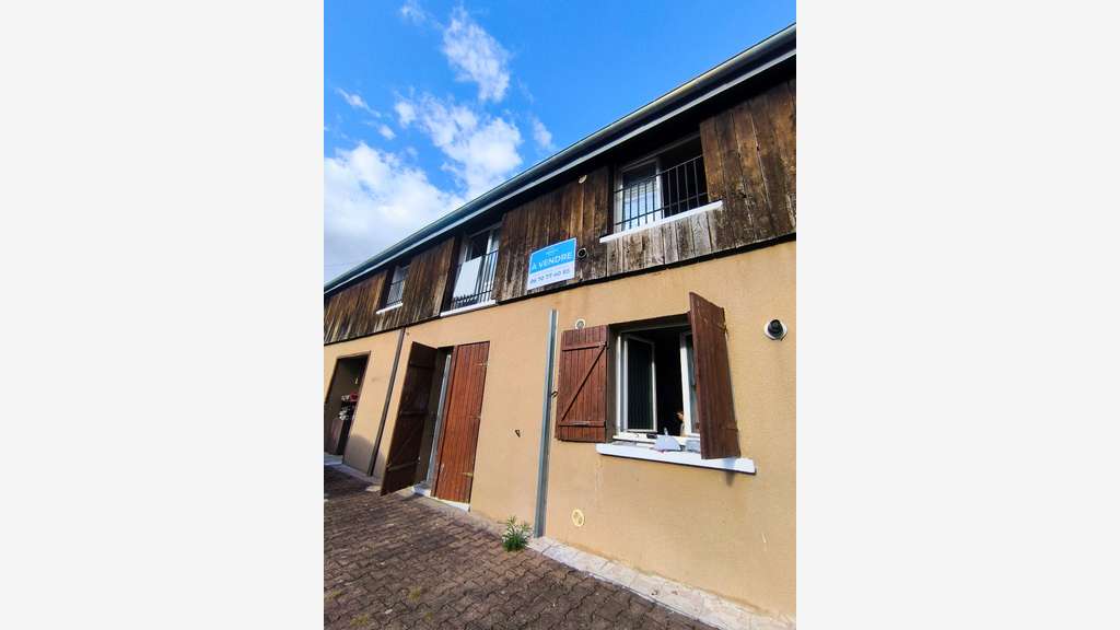 NEVERS - IMMEUBLE DE RAPPORT ~340 m² | 3 