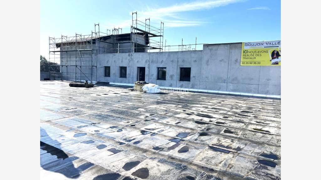 A vendfre immeuble de bureaux à Rouen 