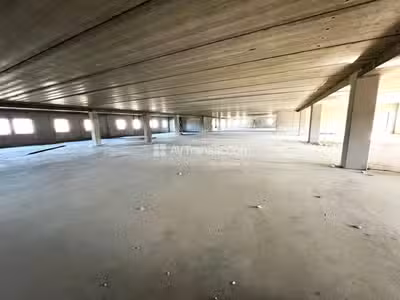 A vendfre immeuble de bureaux à Rouen 