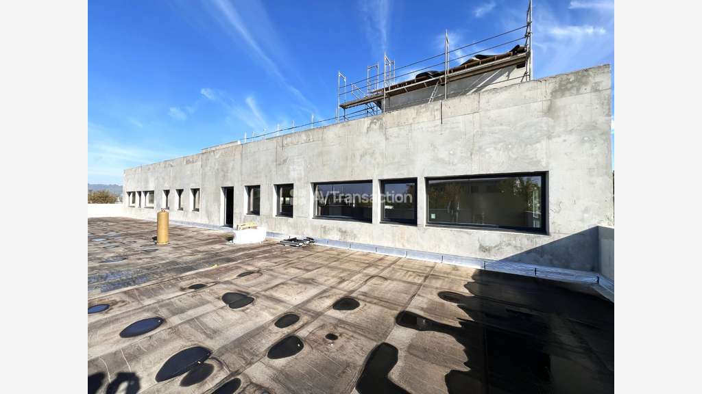 A vendfre immeuble de bureaux à Rouen 