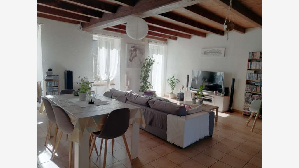 Immeuble de rapport à vendre à Saint Denis du Pin