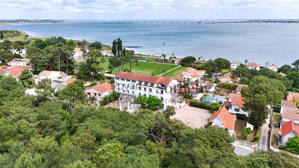 Île d’Oléron — immobilier hôtelier vue océan, perm