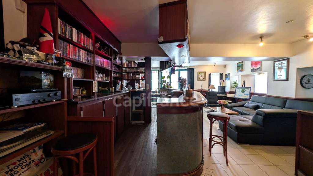 Immeuble à vendre en centre-ville de Sées (61)  