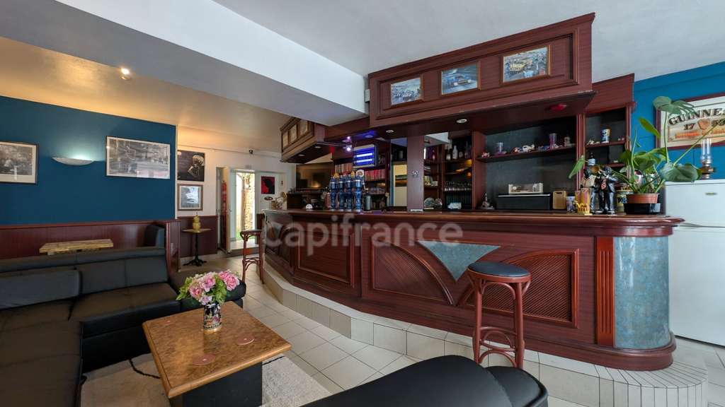 Immeuble à vendre en centre-ville de Sées (61)  