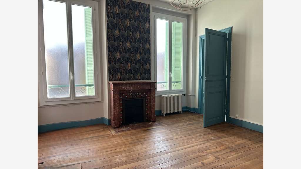 A vendre immeuble de 370m² à Tarbes hyper centre
