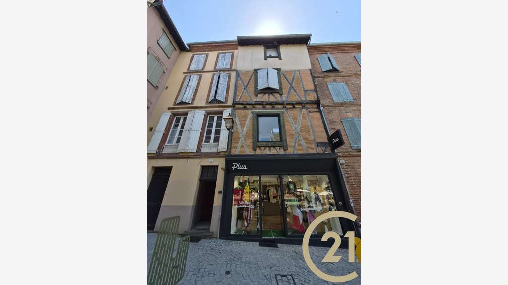 Vente immeuble de rapport 1300m² au centre d'Albi