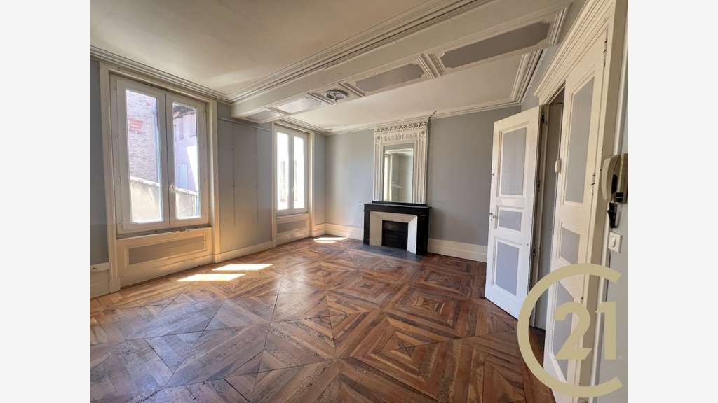 Vente immeuble de rapport 1300m² au centre d'Albi