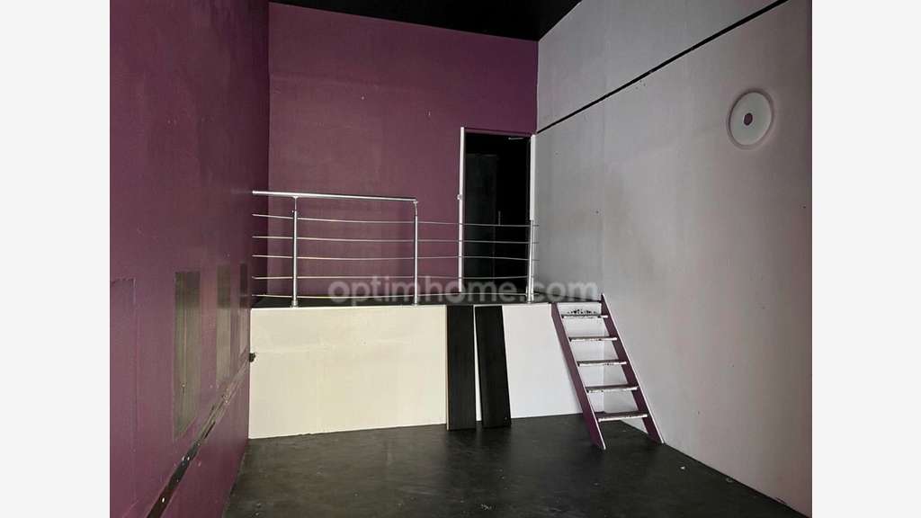 Vente local de 294m² à Angoulème Victor Hugo