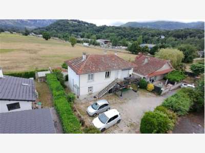 Vente immeuble de 144m² à Argeles Gazost (65)