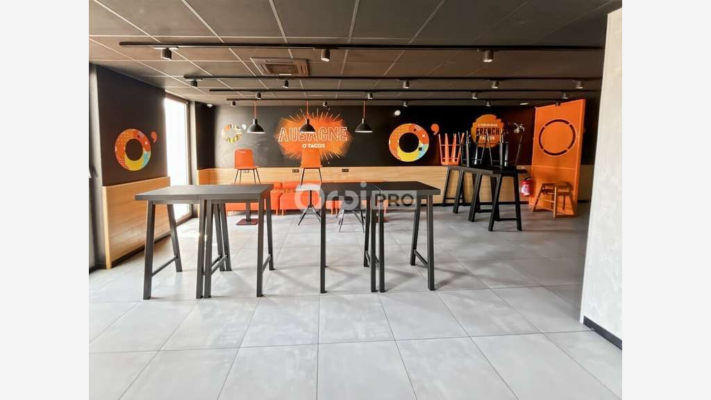 Immeuble de 290m² à vendre empl N°1 à Aubagne