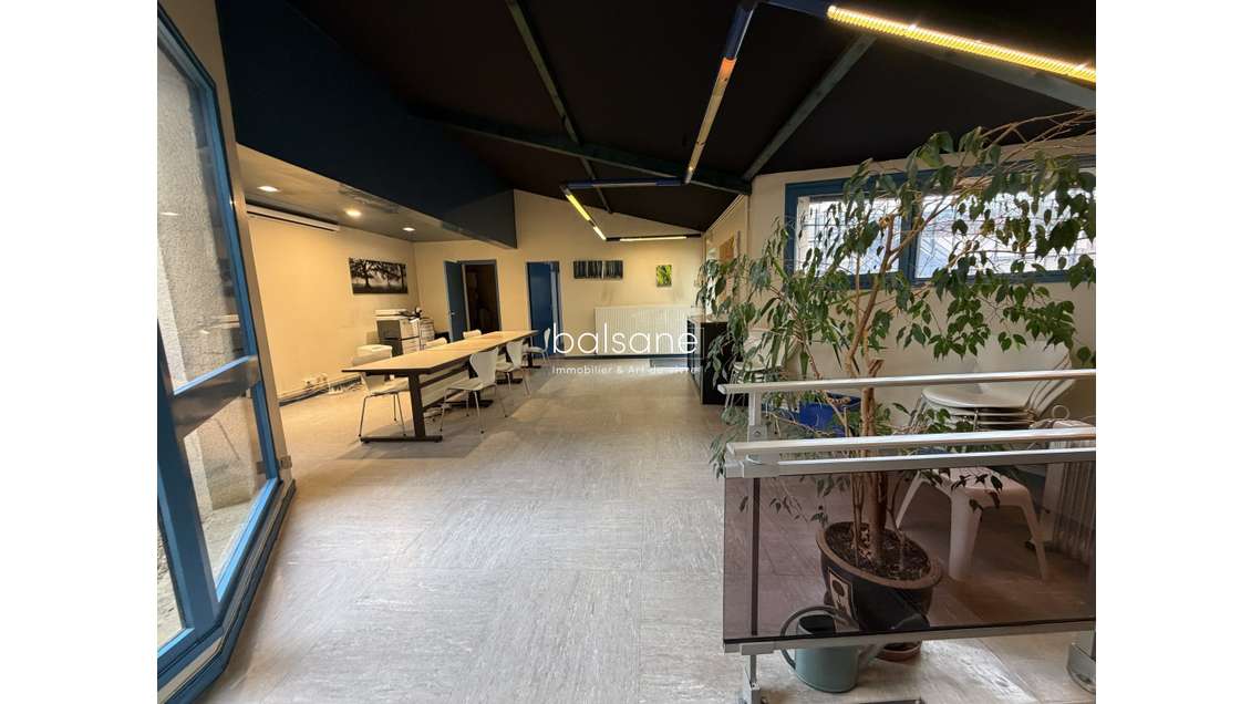 Vente immeuble de rapport 250m² à Barentin centre