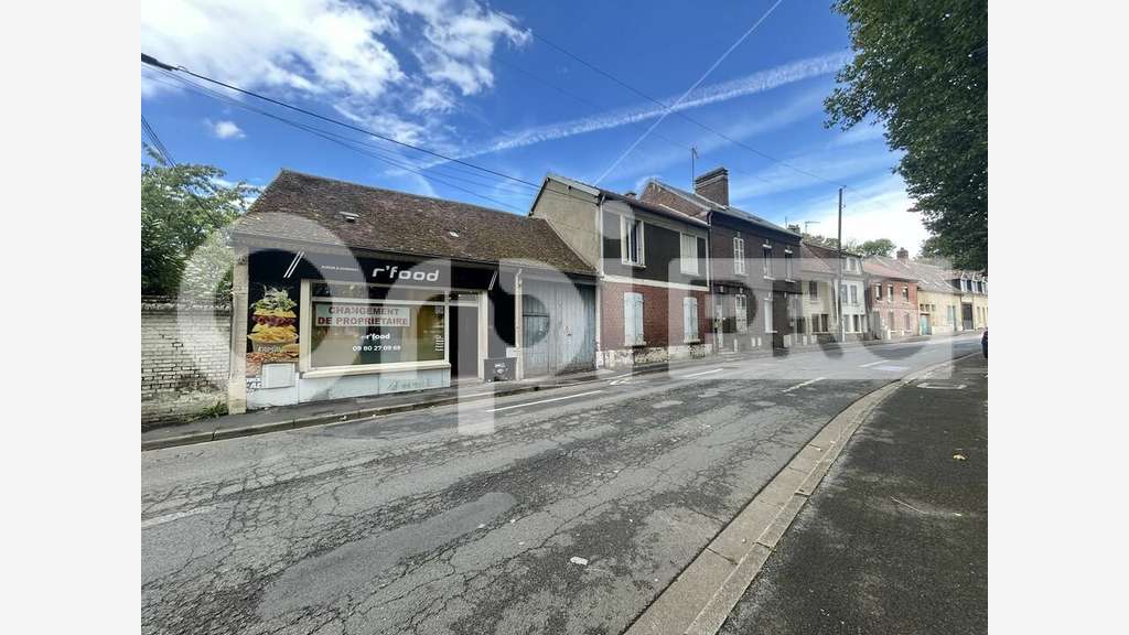 A vendre immeuble commercial de 65m² à Beauvais