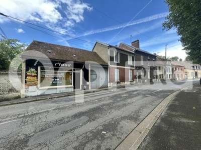 A vendre immeuble commercial de 65m² à Beauvais