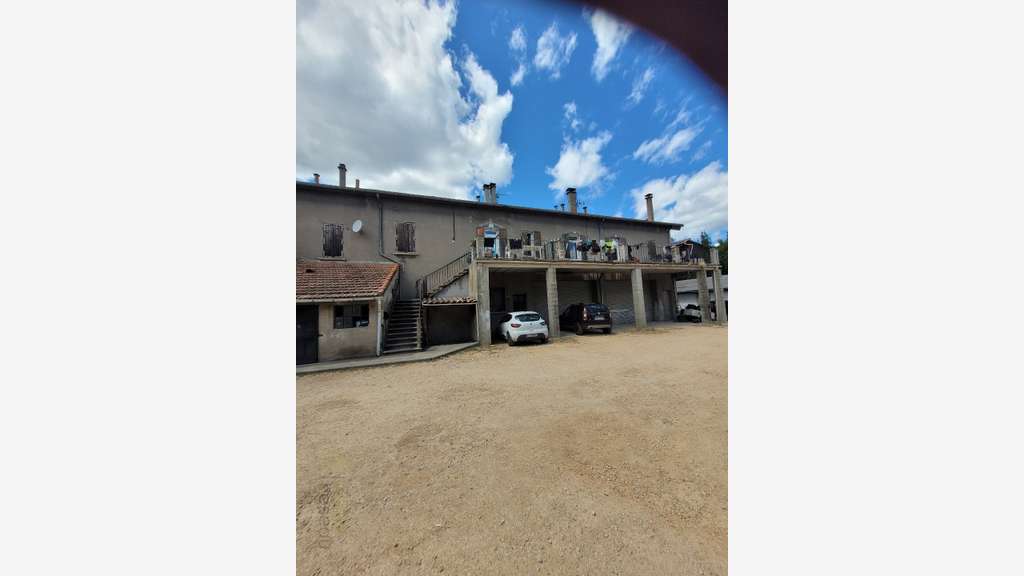 Vente immeuble de rapport de 320m² à Bessèges