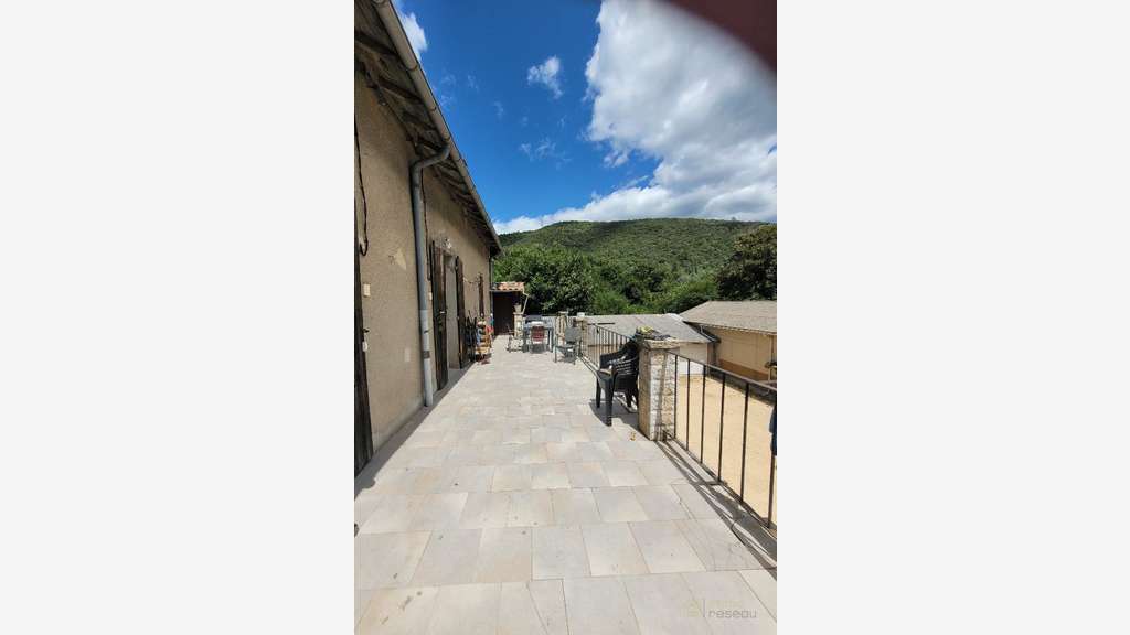 Vente immeuble de rapport de 320m² à Bessèges
