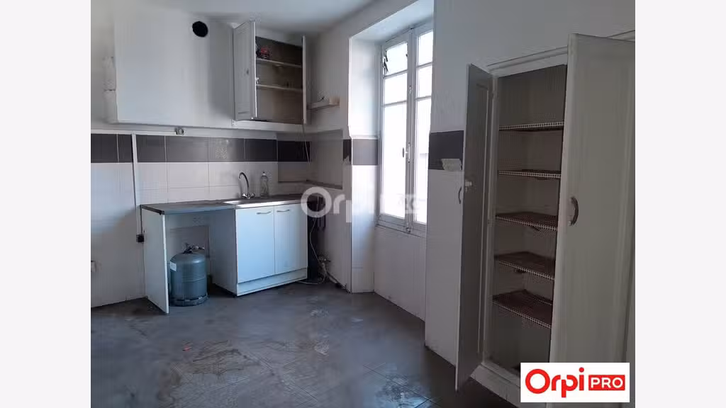IMMEUBLE à vendre dans le 26