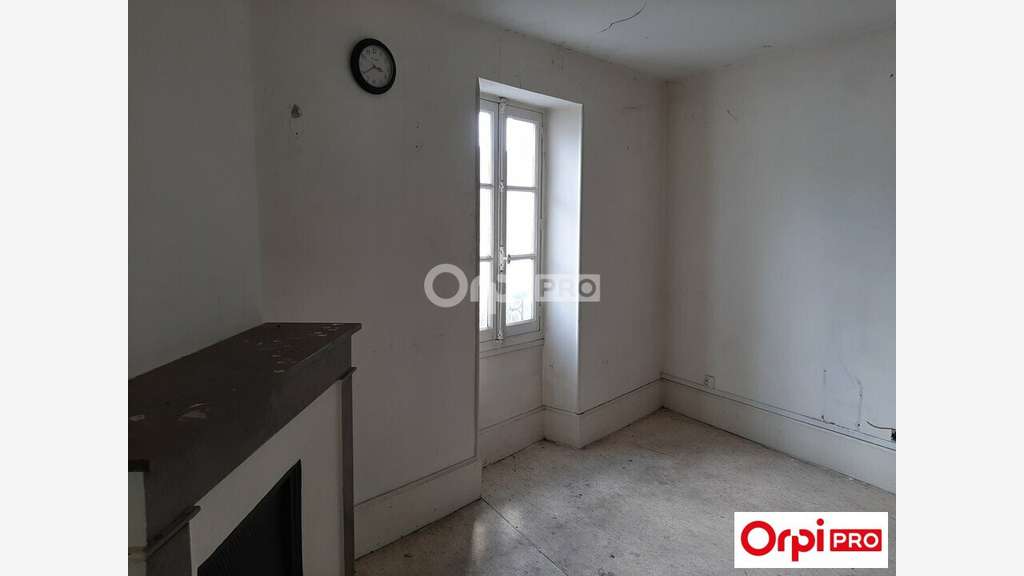 IMMEUBLE à vendre dans le 26