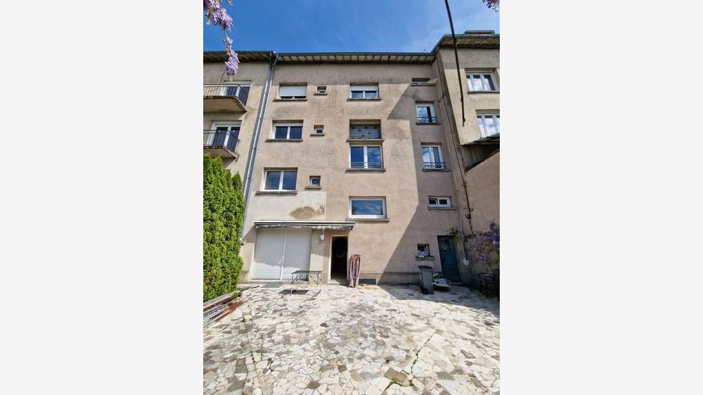Immeuble à vendre proche EPINAL (88) Ensemble