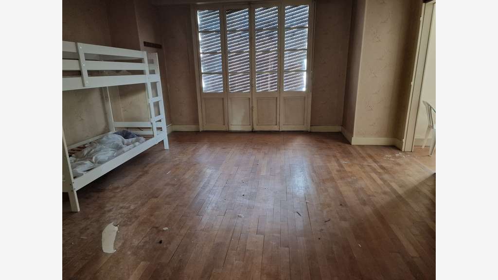 Immeuble à vendre proche EPINAL (88) Ensemble
